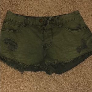 army green billabong shorts size 25